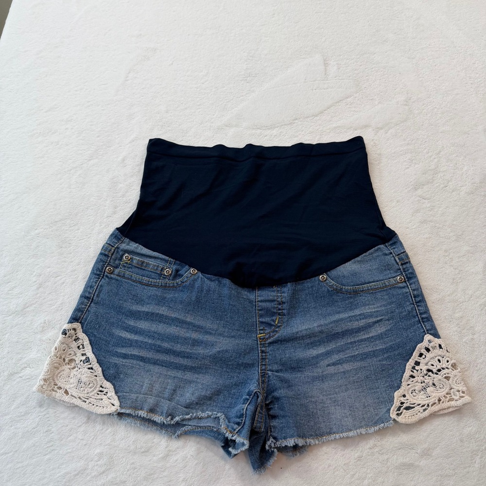 Planet Motherhood Denim Shorts Maternity Medium Blue Good Crochet Lace Trim